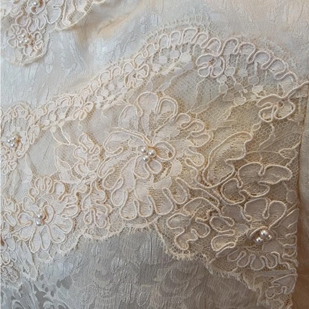 Vintage Rina Đi Montella 2 pc silk suit - Picture 5 of 8